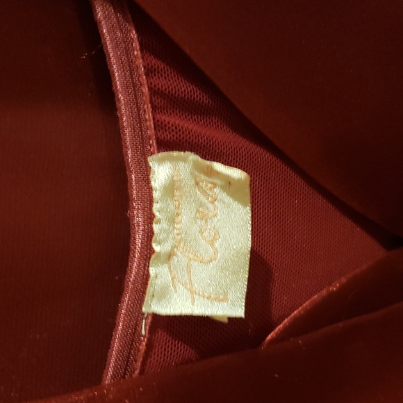 Flora Night gown and Robe - Picture 4 of 5